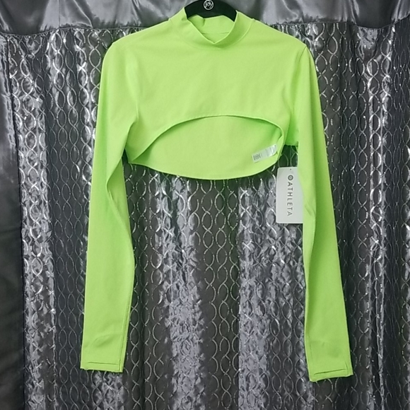 NWT ATHLETA Eclipse Shrug - Picture 4 of 5